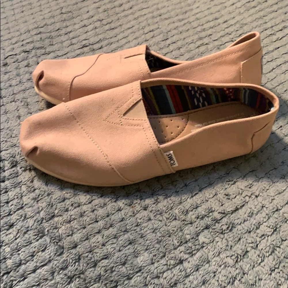 Toms size 8...run a bit small IMO